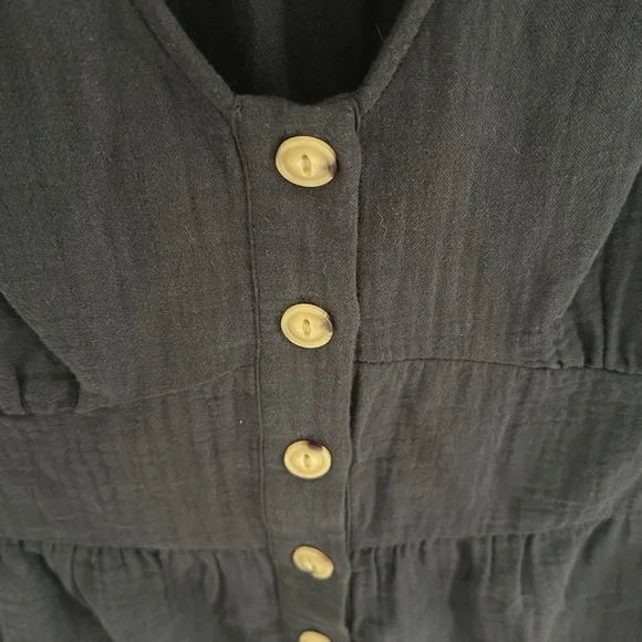 Universal Thread romper - Picture 3 of 3